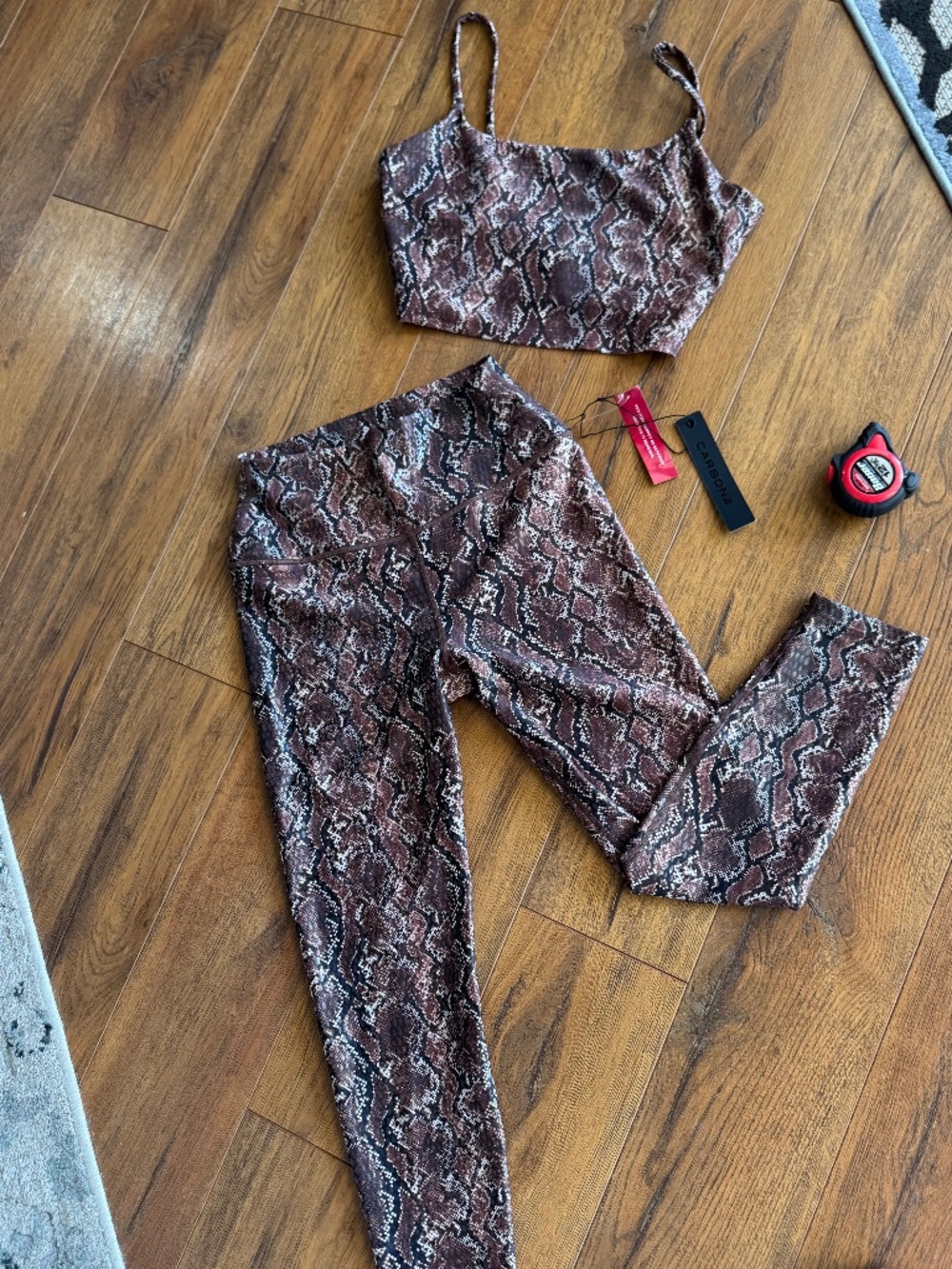 Carbon38 Metallic Snake Cami & Leggings Matching Set M NWT